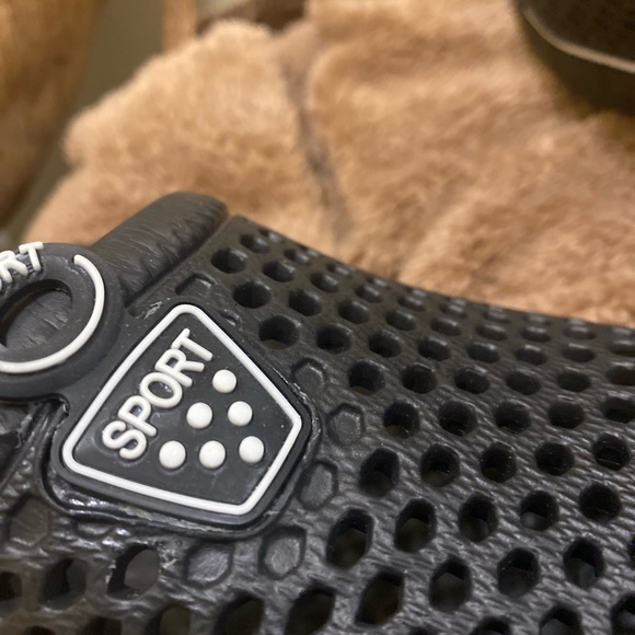 LIKE NEW SPORT Women’s black/white rubber mules Size 39 (8) - Picture 4 of 8